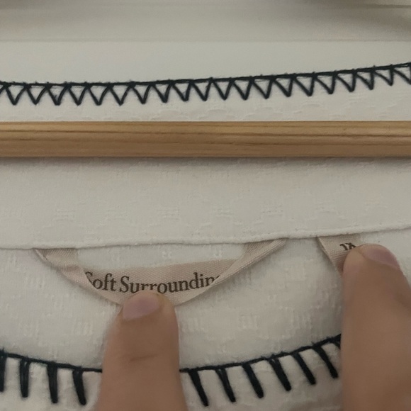 Soft Surroundings Whipstitch Multicolor Trim Tunic Top 1X - Picture 6 of 7